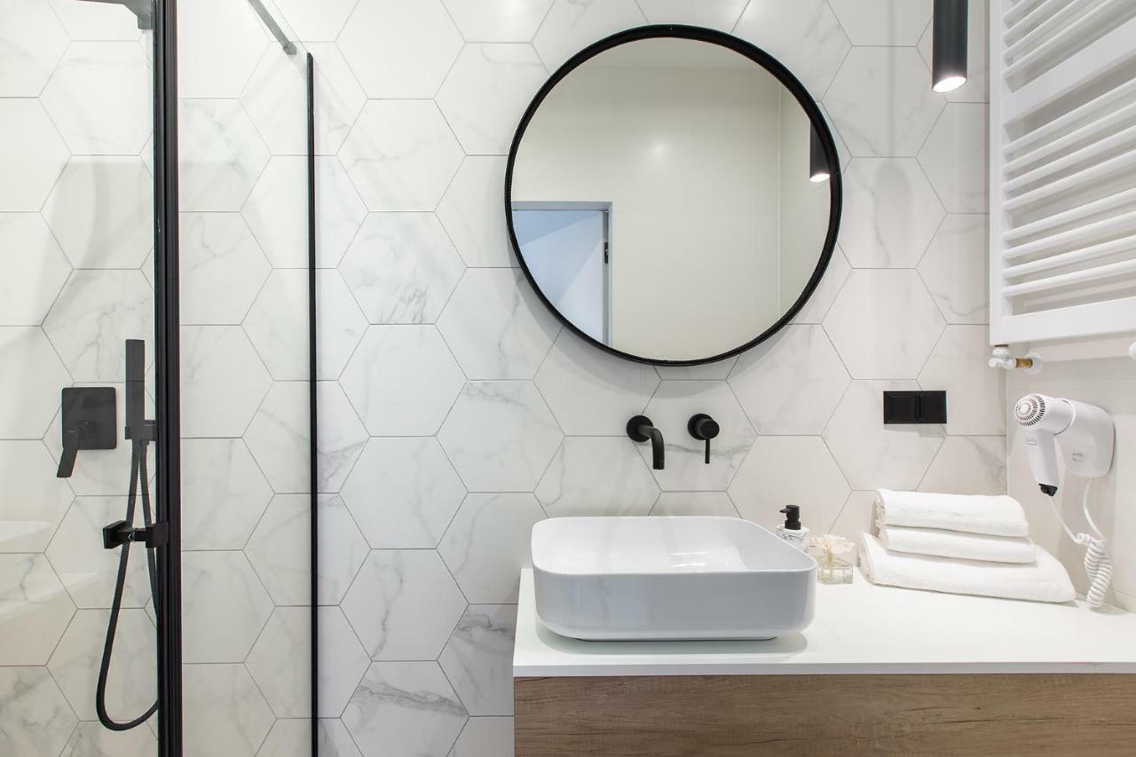 Homewell Boutique Apartments Poznań Exteriör bild